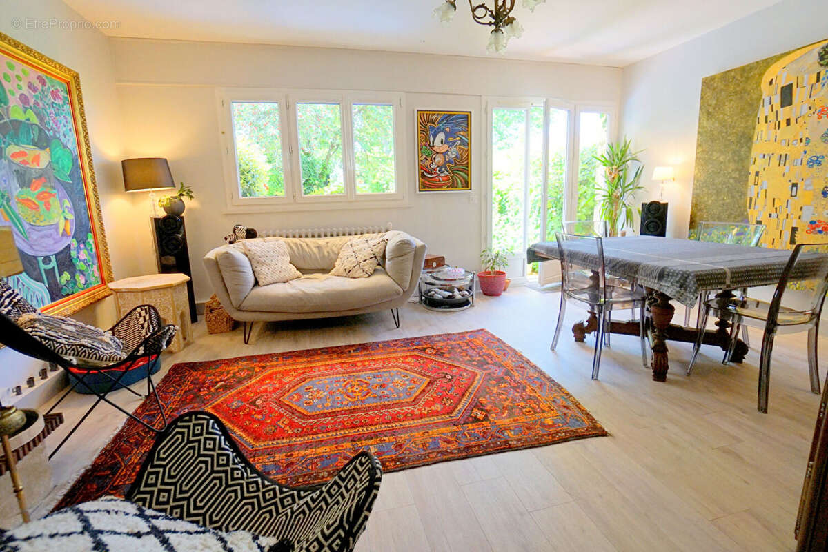 Maison à MEZIERES-SUR-SEINE