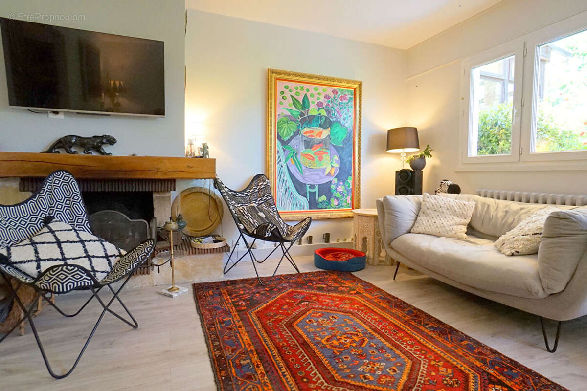 Maison à MEZIERES-SUR-SEINE