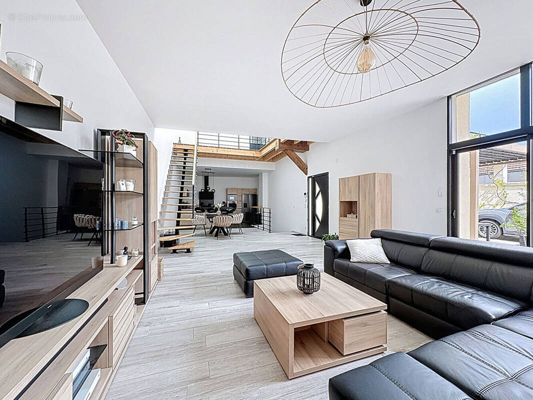 Maison à FLINS-SUR-SEINE