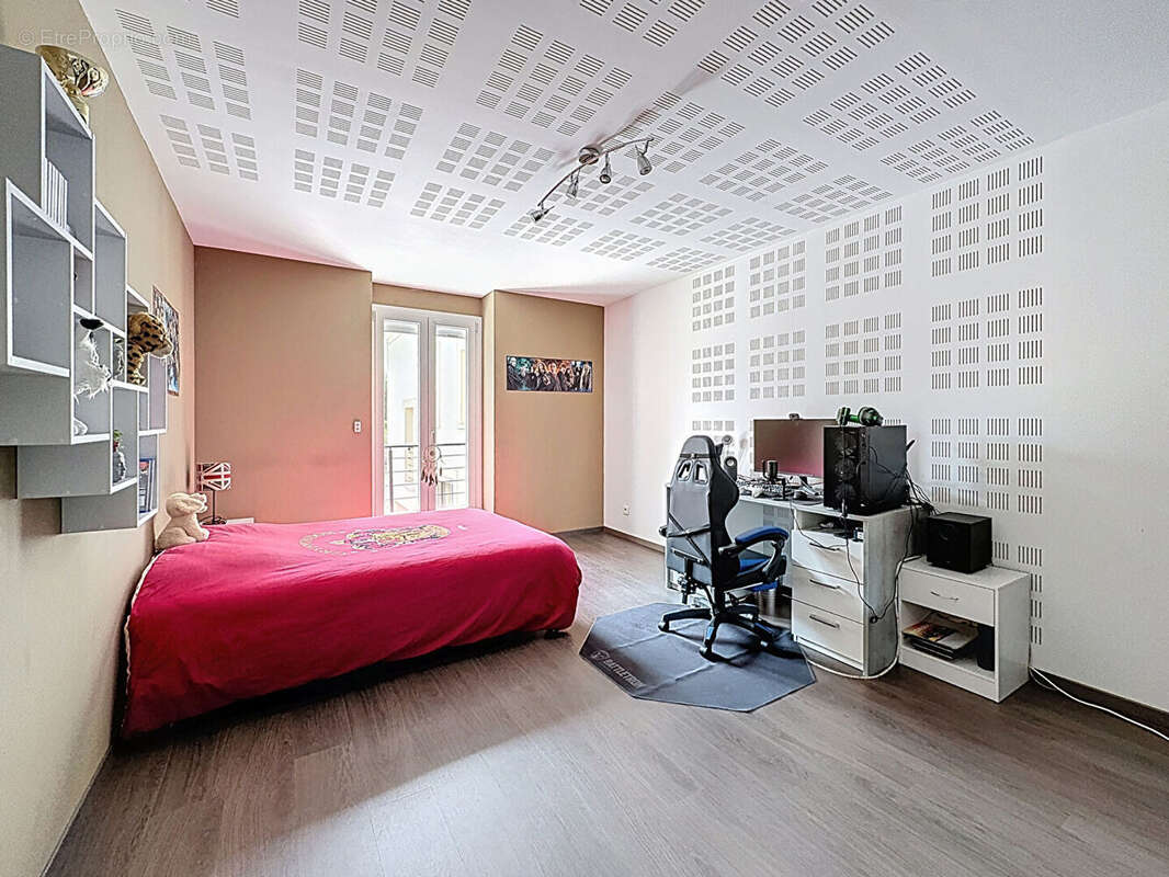 Maison à FLINS-SUR-SEINE