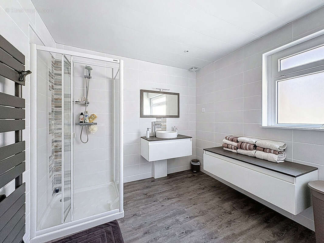 Maison à FLINS-SUR-SEINE