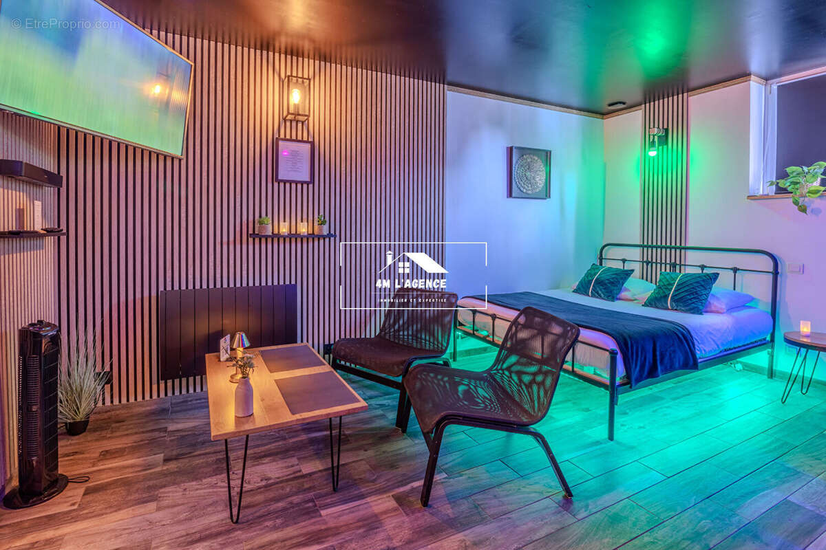 Appartement à AVELIN