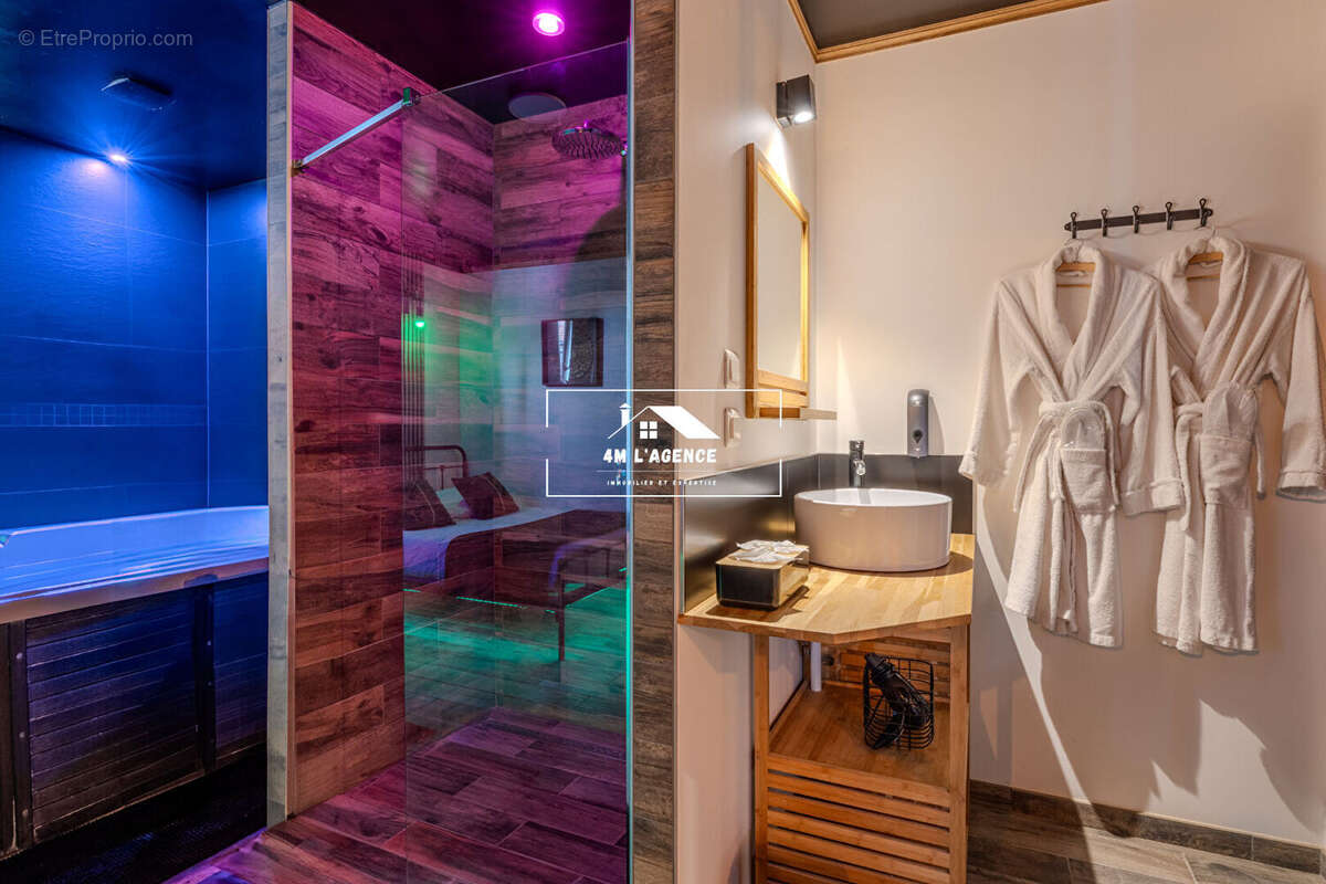 Appartement à AVELIN