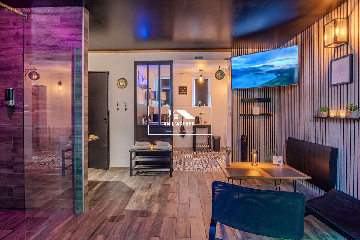 Appartement à AVELIN