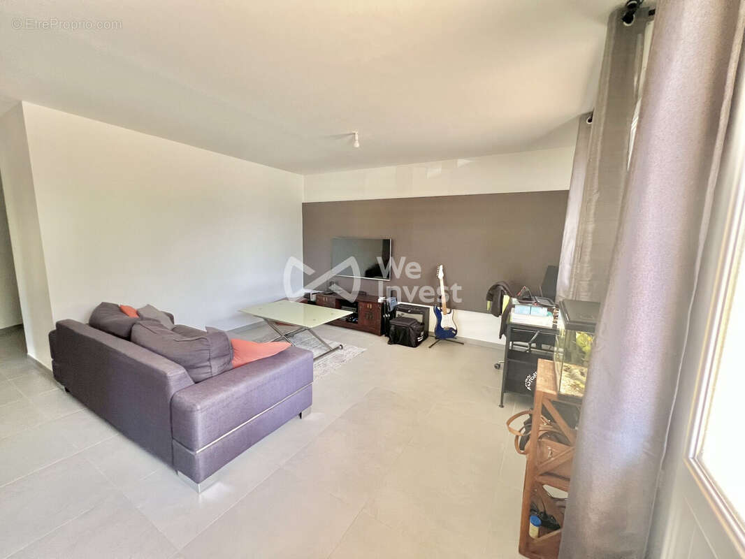 Appartement à LES COTES-D&#039;AREY