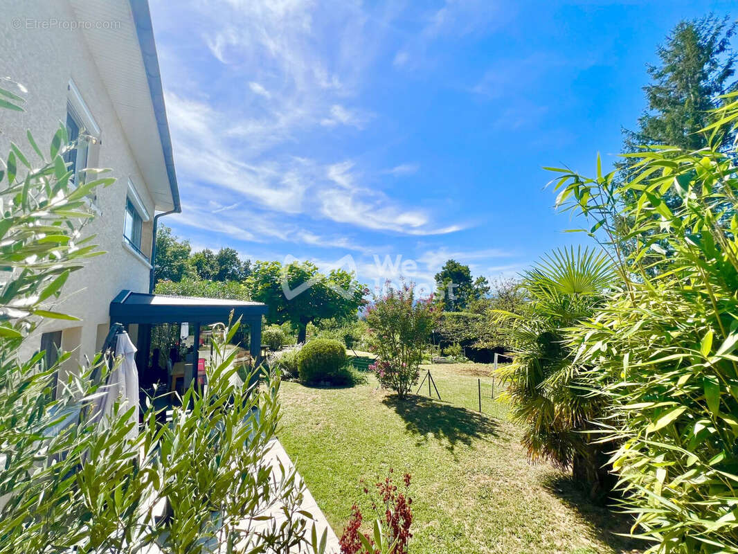 Appartement à LES COTES-D&#039;AREY