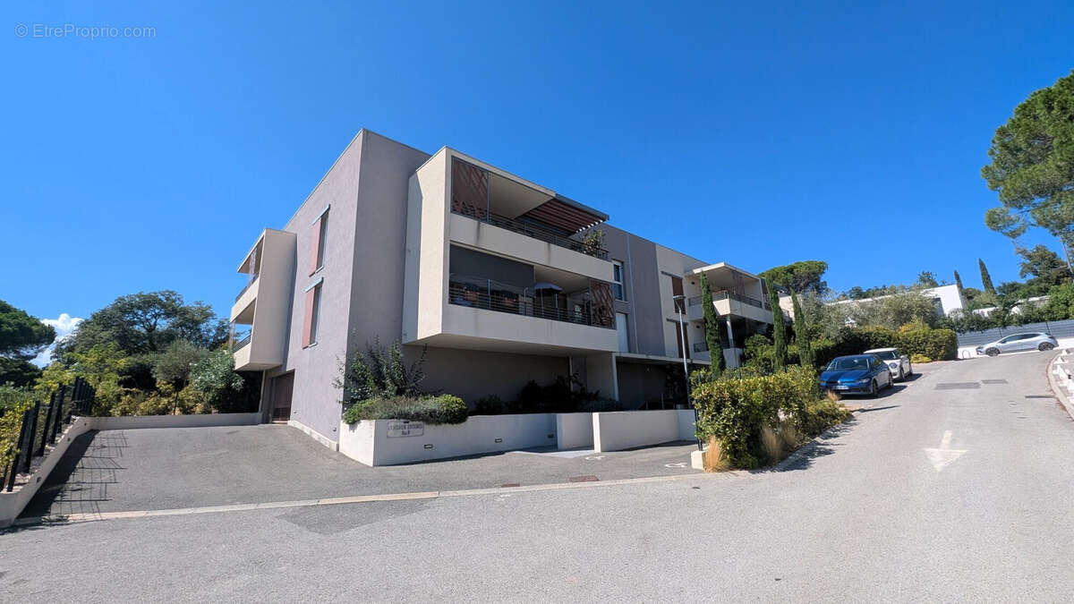 Appartement à SAINT-RAPHAEL