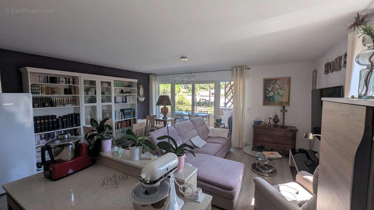 Appartement à SAINT-RAPHAEL