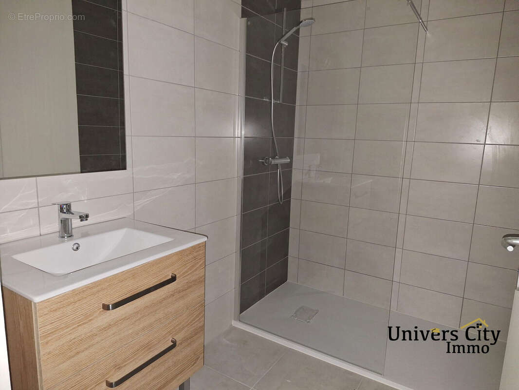 Maison à LE LOROUX-BOTTEREAU