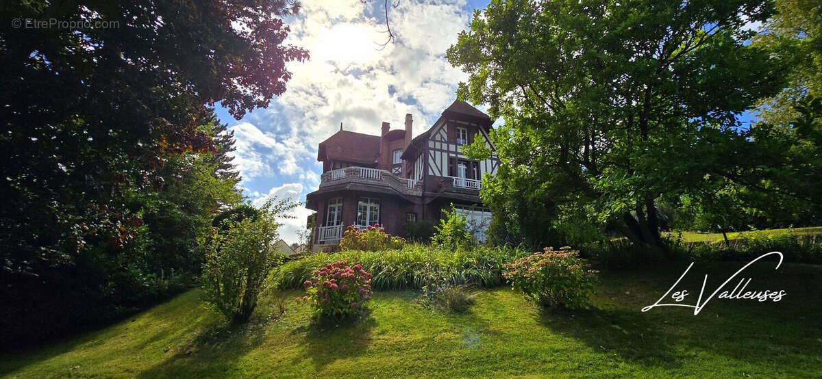Maison à ROUXMESNIL-BOUTEILLES