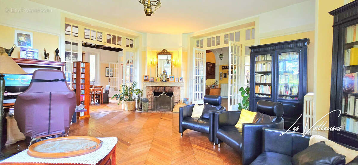 Maison à ROUXMESNIL-BOUTEILLES