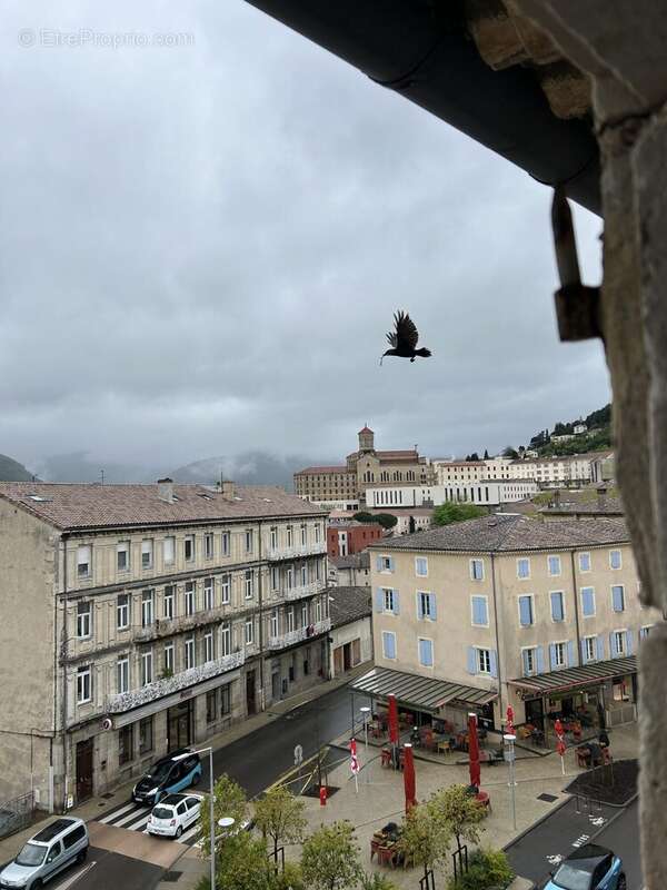 Appartement à PRIVAS