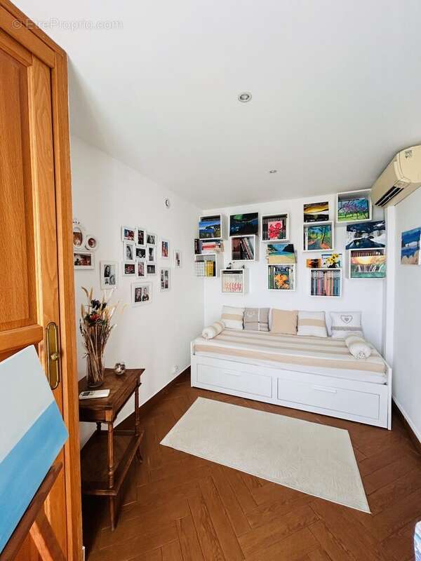 Appartement à LA MOTTE