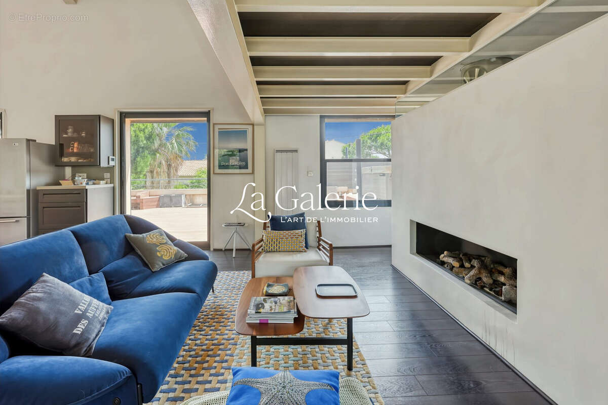 Appartement à HYERES