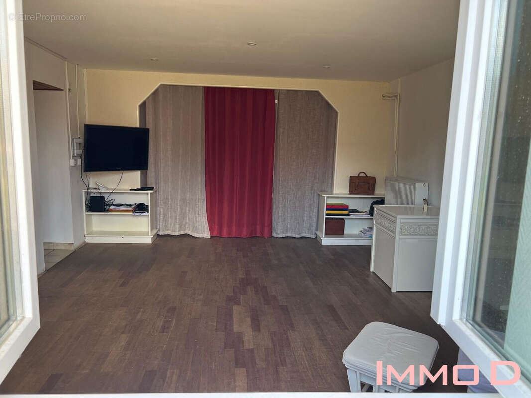 Maison à MONTHUREUX-SUR-SAONE