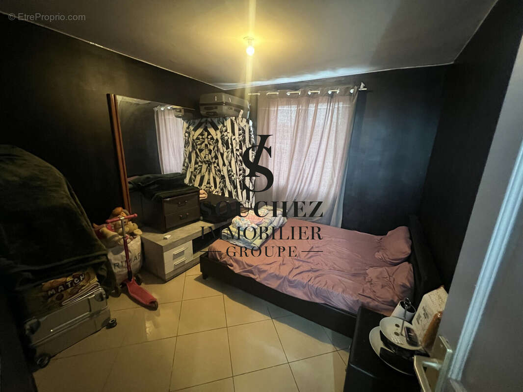 Appartement à SALLAUMINES