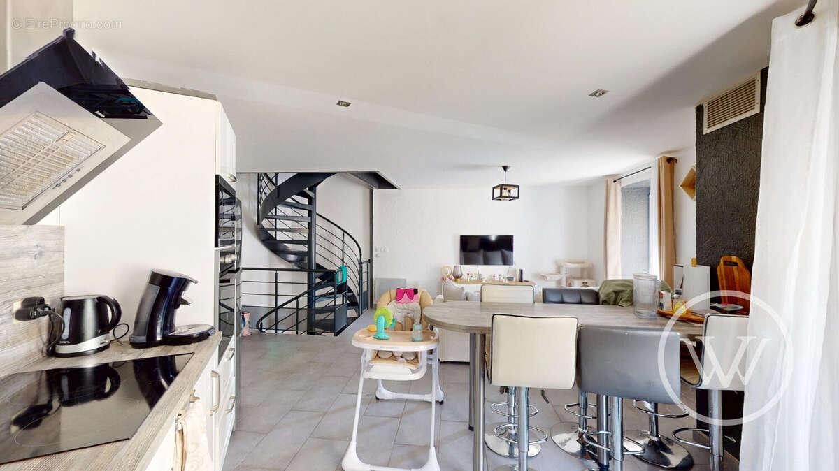 Appartement à MONTMEYRAN