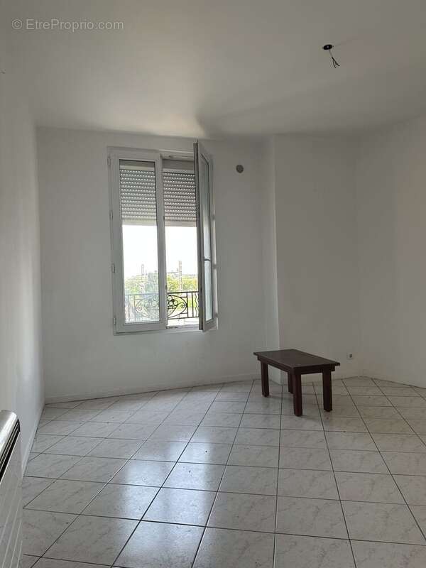 Appartement à DAMMARIE-LES-LYS