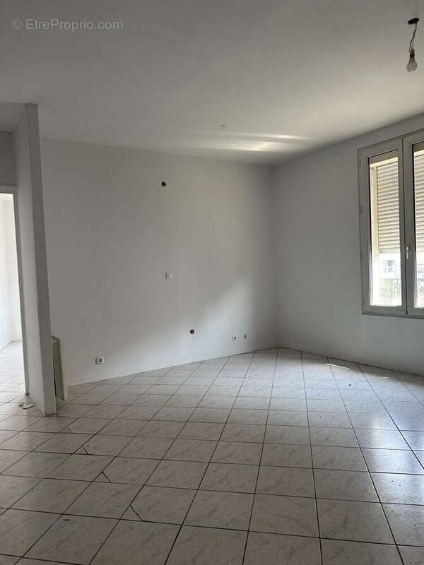 Appartement à DAMMARIE-LES-LYS