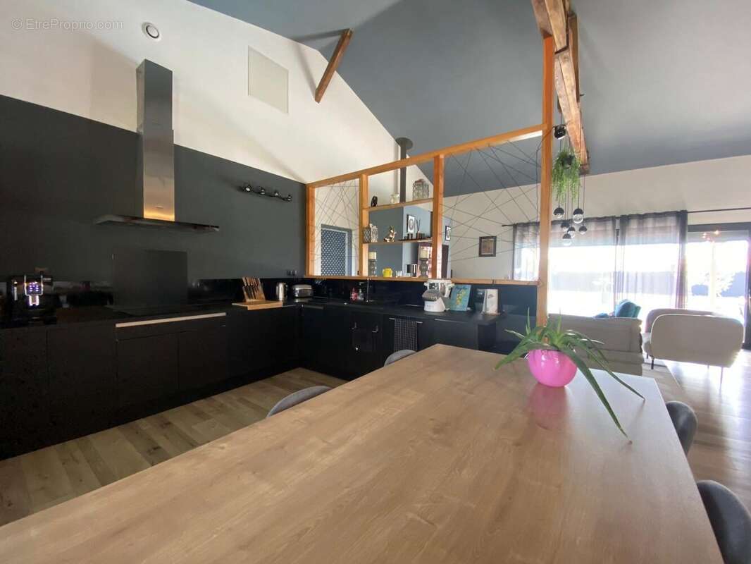 Maison à ABJAT-SUR-BANDIAT