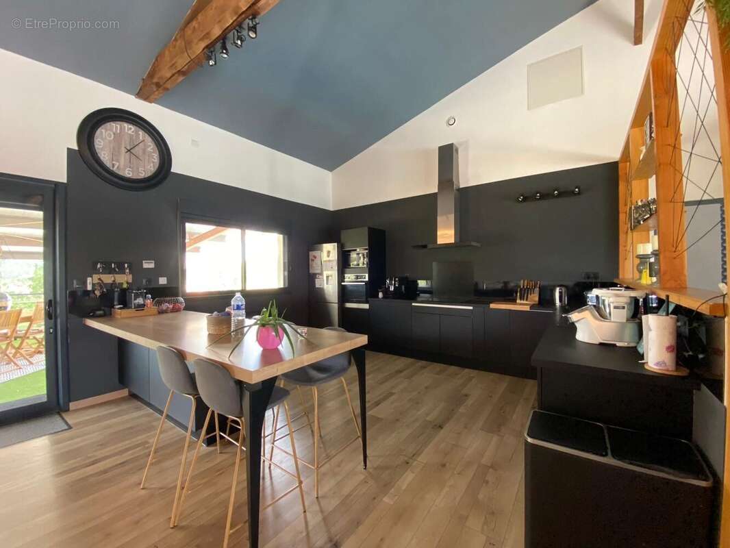 Maison à ABJAT-SUR-BANDIAT