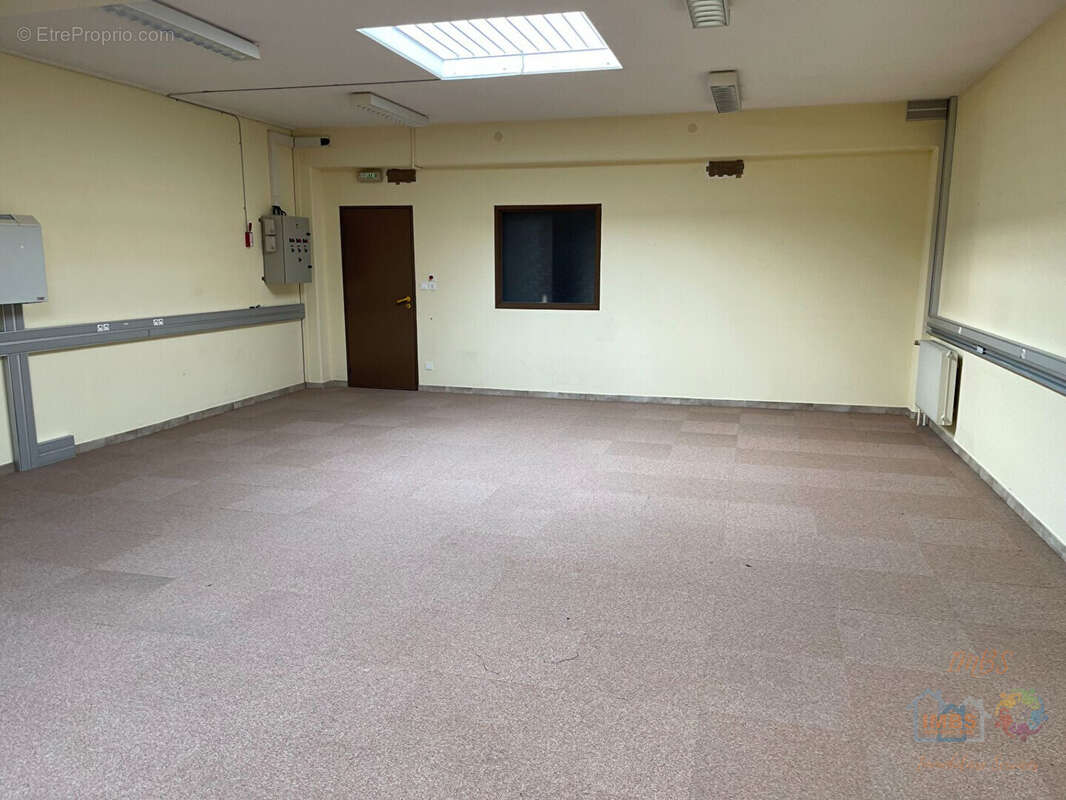 Commerce à SOULTZ-HAUT-RHIN