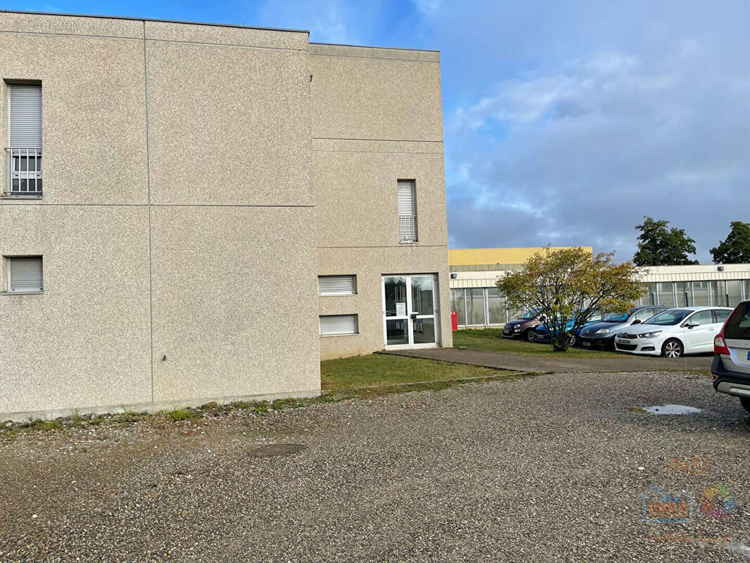 Commerce à SOULTZ-HAUT-RHIN