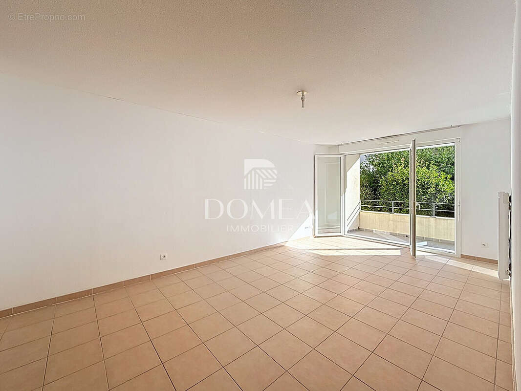 Appartement à CASTELNAU-LE-LEZ