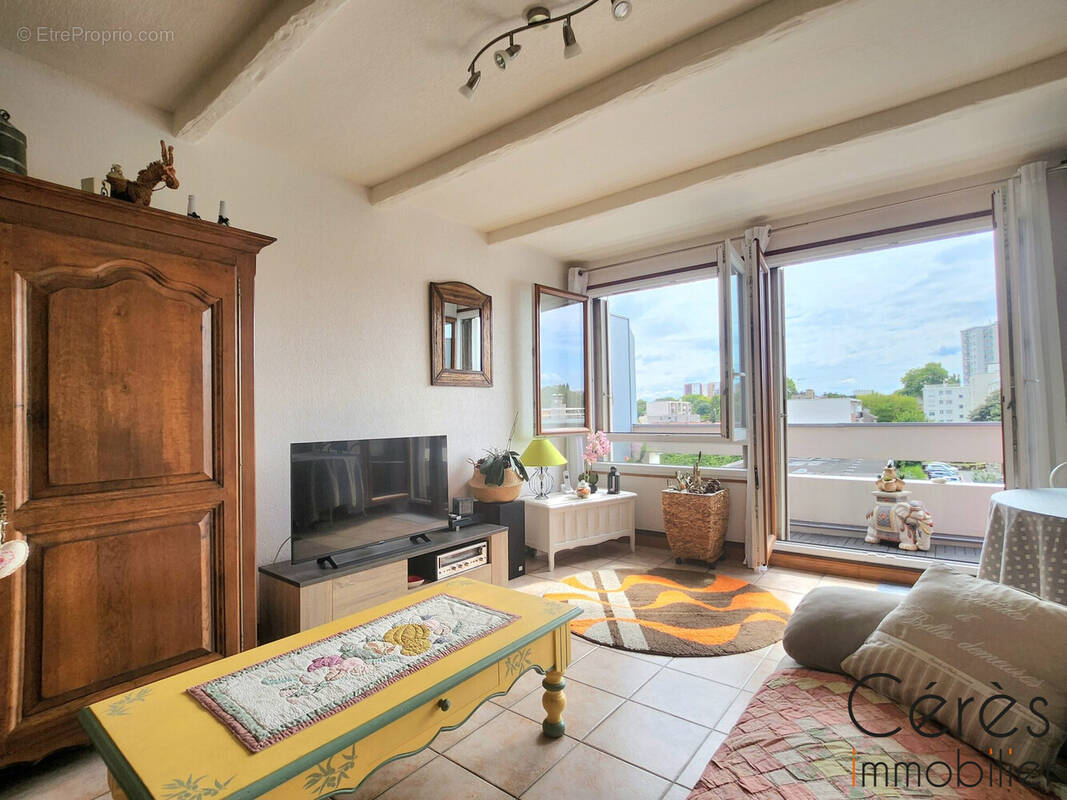 Appartement à NOISY-LE-SEC