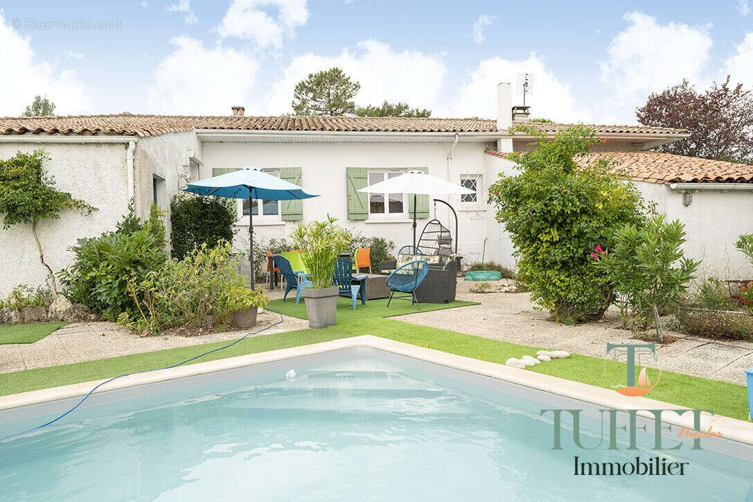 Maison à LA TREMBLADE