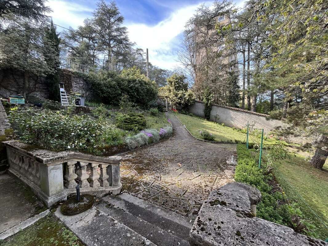 Maison à SAINT-ETIENNE