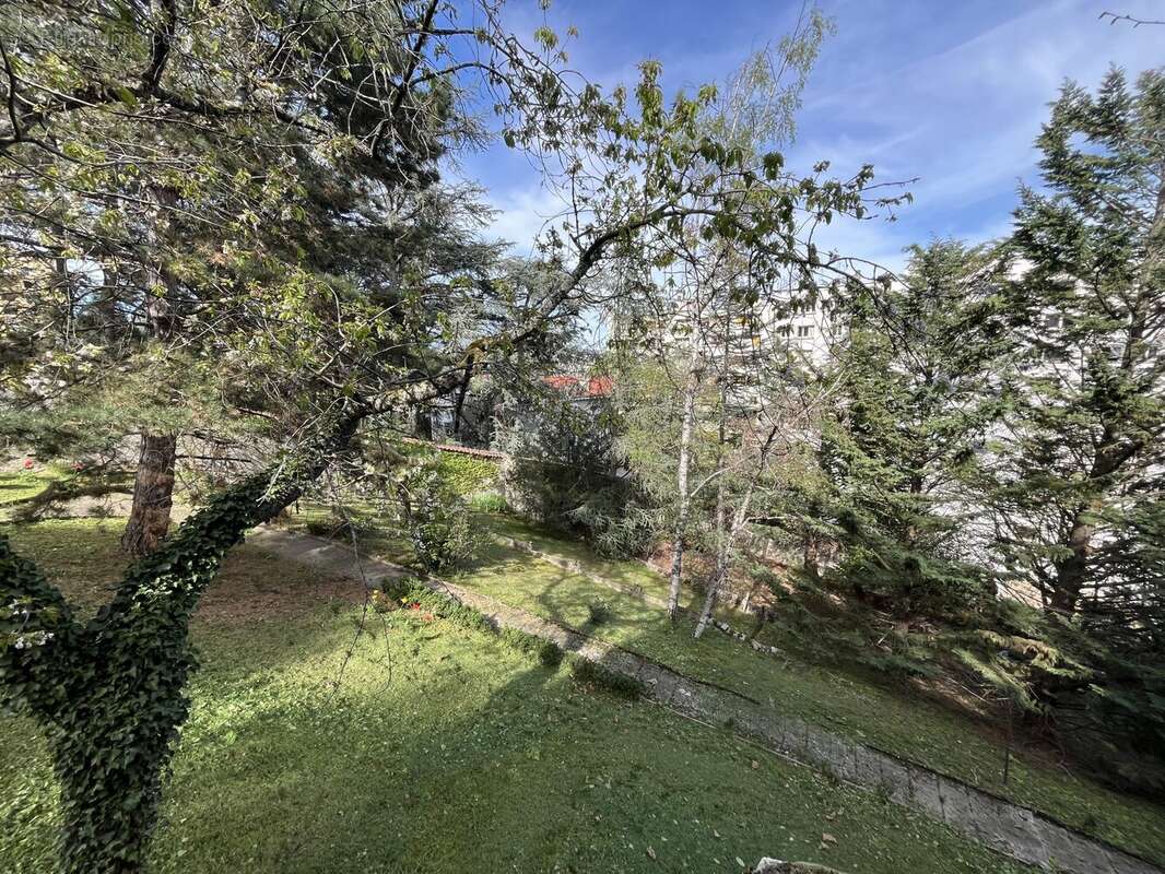 Maison à SAINT-ETIENNE