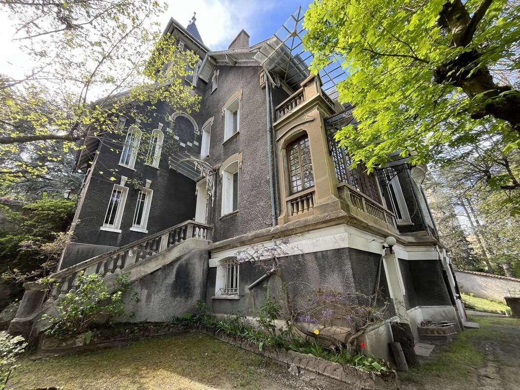 Maison à SAINT-ETIENNE