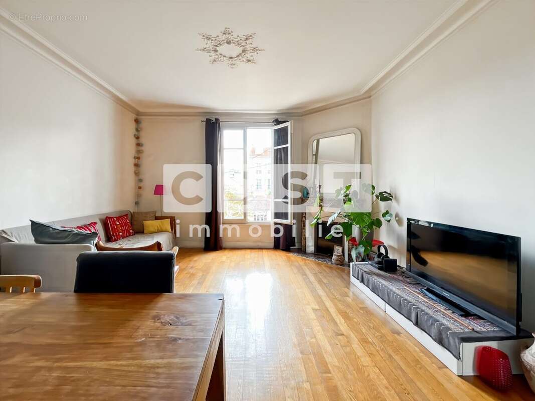 Appartement à BOIS-COLOMBES