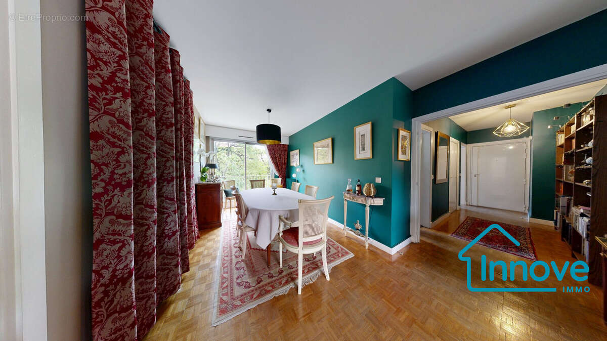 Appartement à VERSAILLES