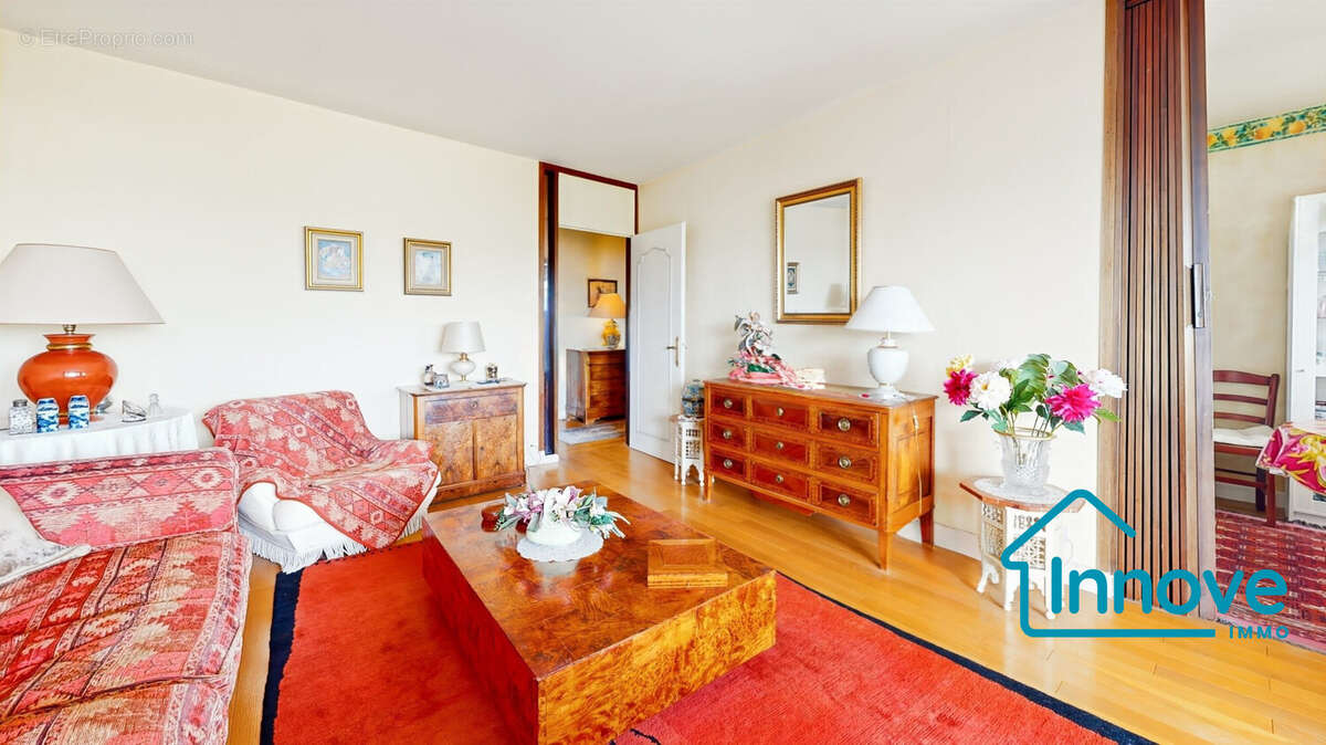 Appartement à VERSAILLES