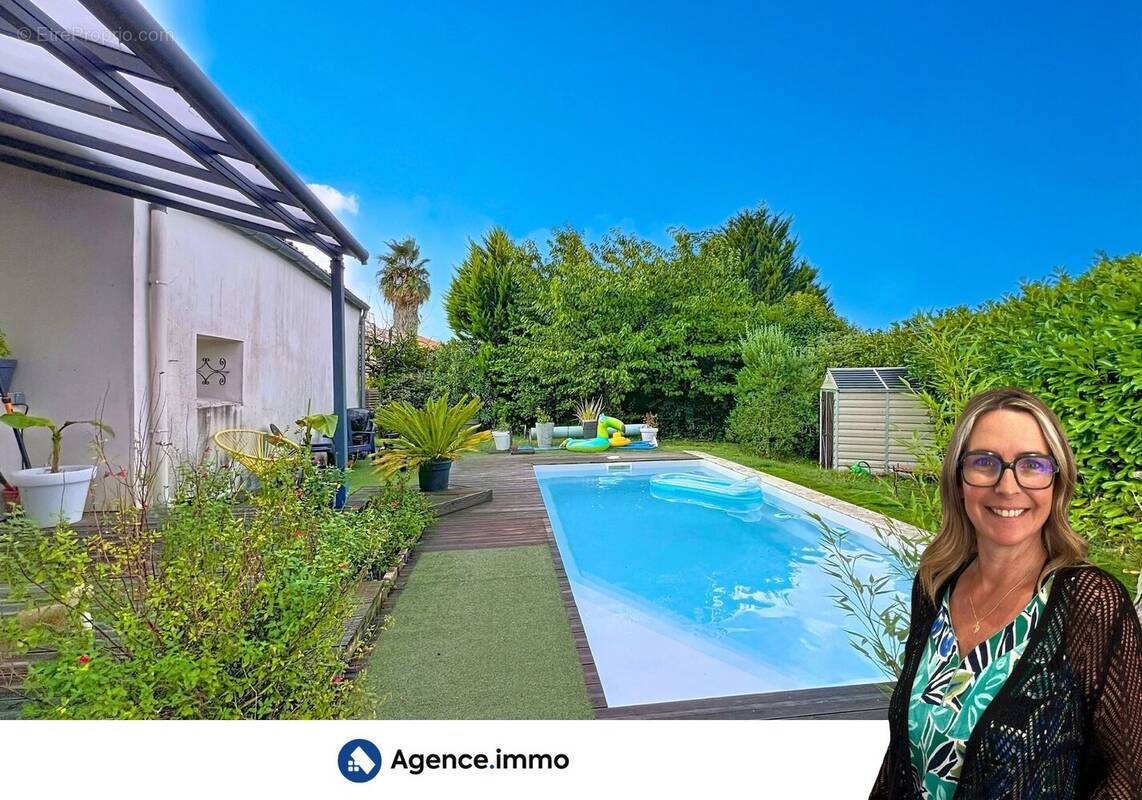 Maison à SAINT-BONNET-SUR-GIRONDE