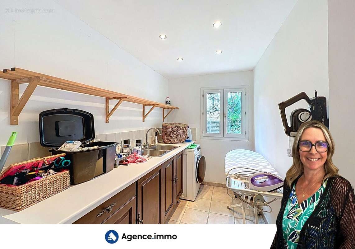 Maison à SAINT-BONNET-SUR-GIRONDE