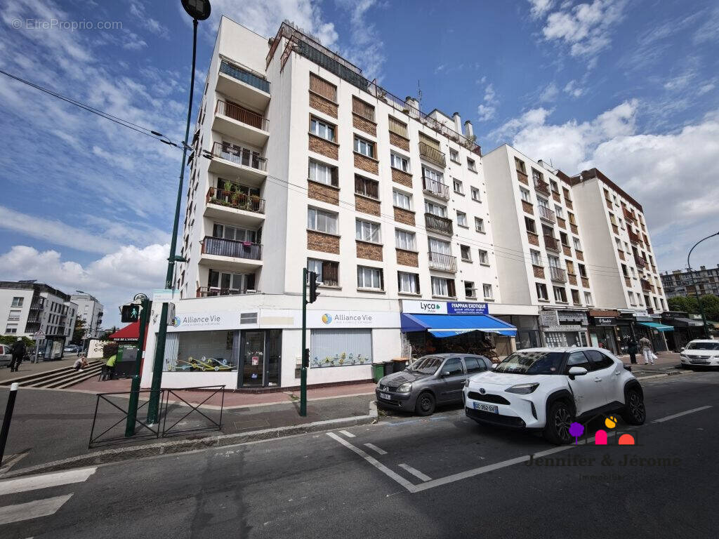 Appartement à EPINAY-SUR-SEINE