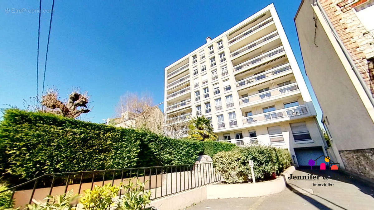 Appartement à ENGHIEN-LES-BAINS