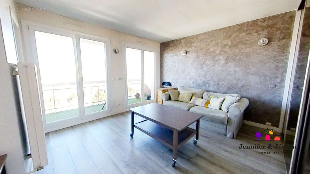 Appartement à ENGHIEN-LES-BAINS