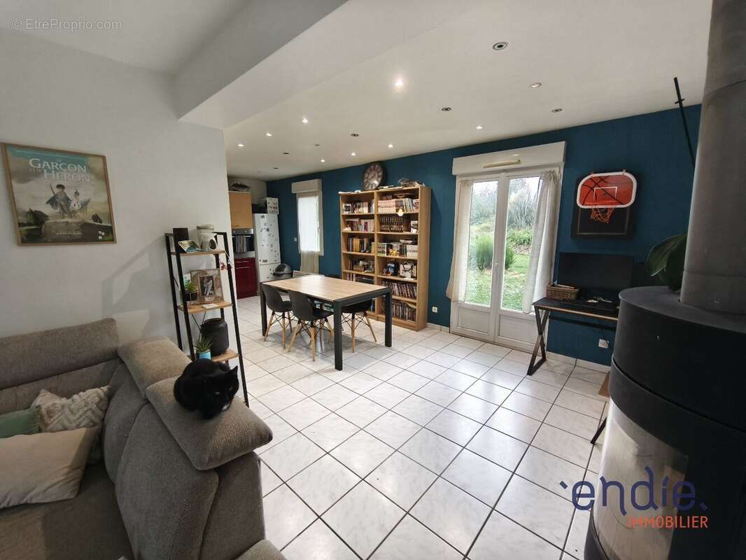 Maison à CUIGY-EN-BRAY