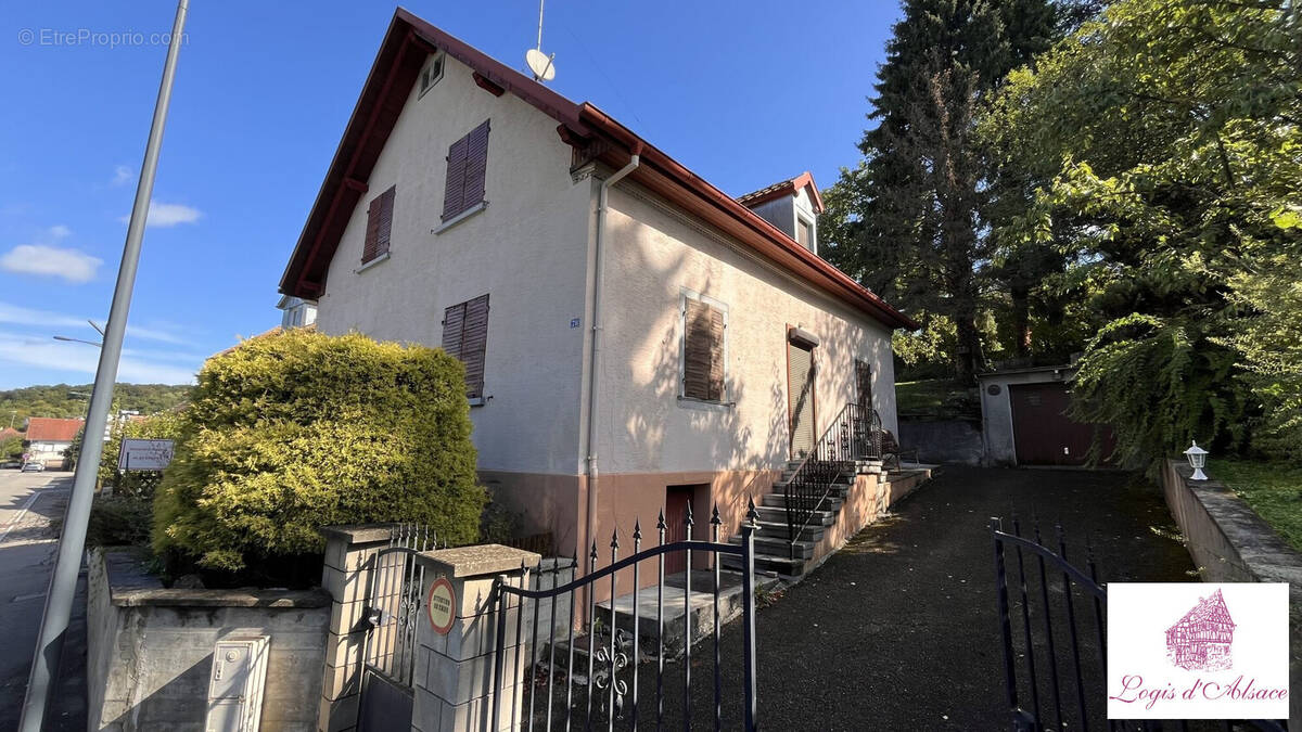 Maison à ROPPENTZWILLER