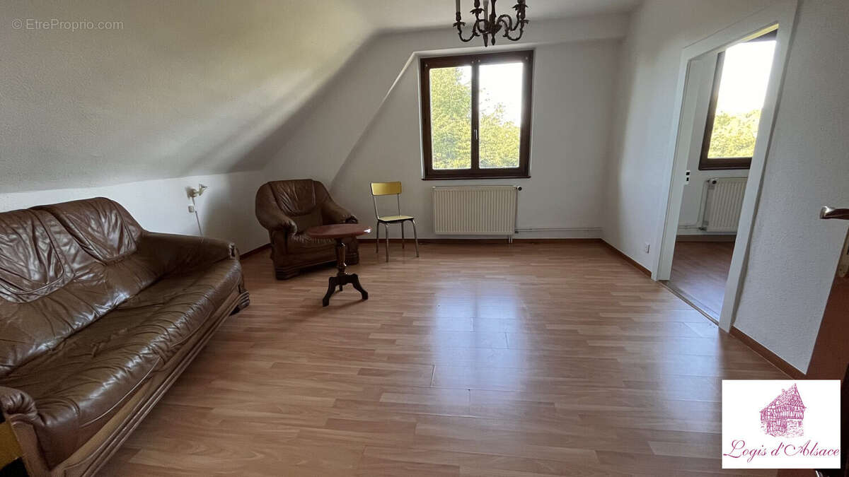 Maison à ROPPENTZWILLER