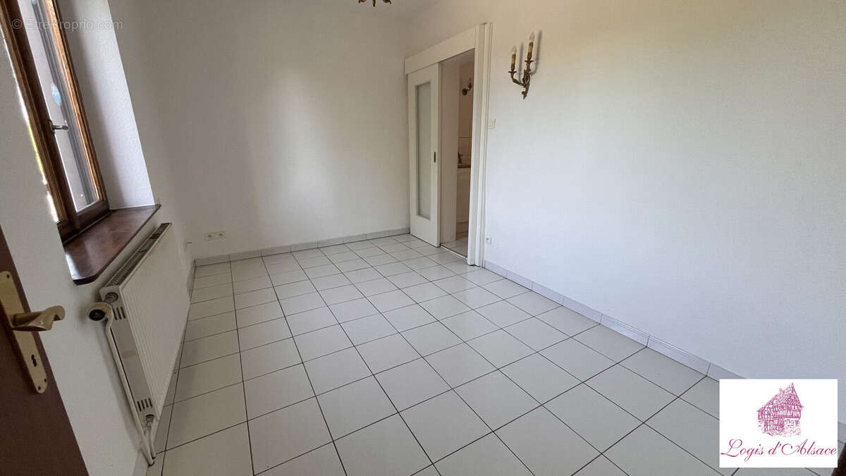 Maison à ROPPENTZWILLER