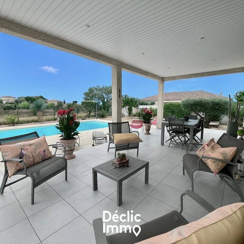 Maison à SAINT-GENIES-DE-FONTEDIT