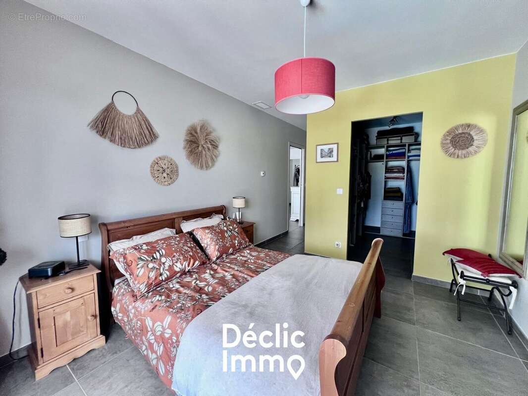 Maison à SAINT-GENIES-DE-FONTEDIT