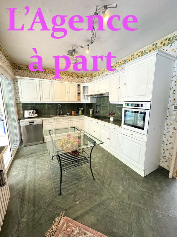 Maison à ROCHECORBON