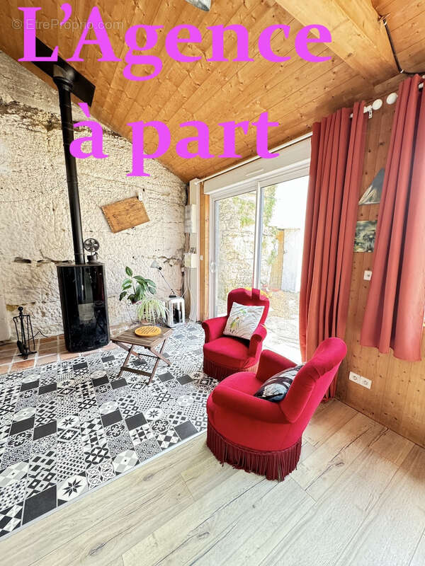 Maison à MONTLOUIS-SUR-LOIRE