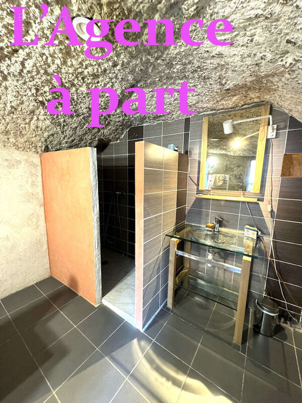 Maison à MONTLOUIS-SUR-LOIRE